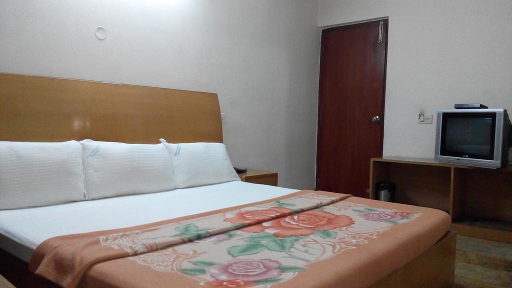 Hotel Richmond Residency 벵갈루루 객실 사진